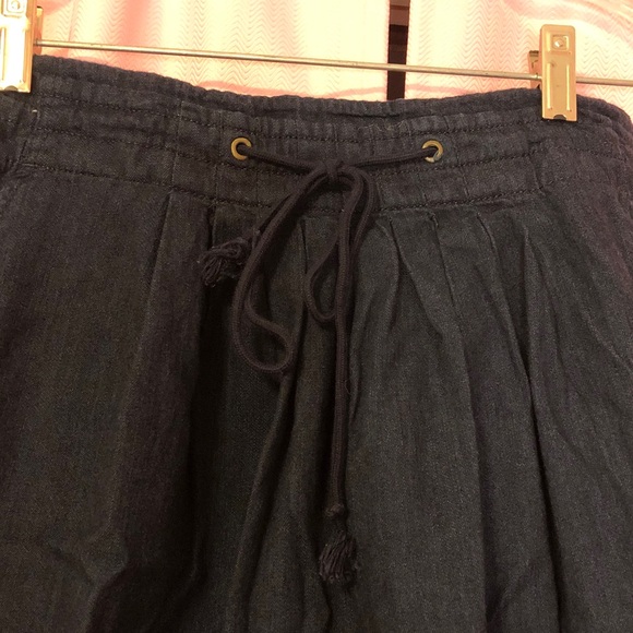 Target A New Day 100% Cotton Above the Knee Denim Skirt - Picture 2 of 6